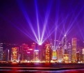 香港の夜景を船上からゆっくり鑑賞