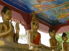 タ・プローム寺院の黄金の仏像