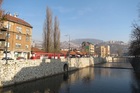 ボスニアヘルツェゴビナの文化と歴史が混在した街並み