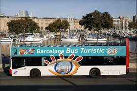 2階建てのバスに乗ってバルセロナ観光。