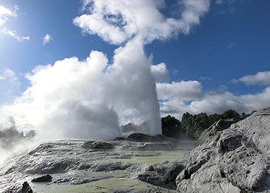 温泉の町ロトルア