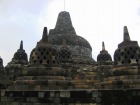 石造遺跡群で、世界遺産でもあるボロブドゥール寺院