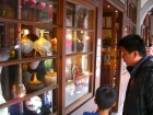 レトロなお店もあって、ウィンドウショッピングが楽しい