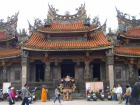 「東方芸術の殿堂」と呼ばれる清水厳祖師廟