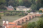 ドイツで最も古い橋の一つアルテ・ブリュッケ（カール＝テオドール橋）