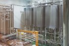 ビール醸造所で地ビール製造を見学