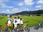 里山サイクリングの様子。子供から大人まで楽しめます。