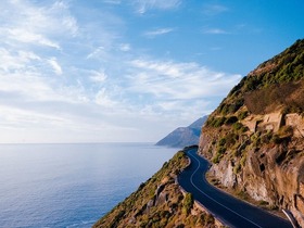チャップマンズピークでのドライブでは美しい海岸線をお楽しみください