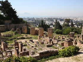 カルタゴ遺跡のビュルサの丘
