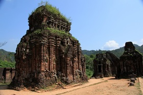 ホイアンから約40キロに位置する世界遺産ミーソン遺跡