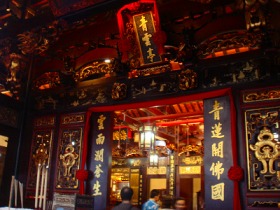 マレーシア最古の仏教寺院・青雲亭