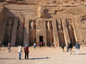 アブシンベル神殿