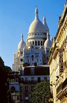 真っ白なサクレ・クール寺院の建つ丘 モンマルトル