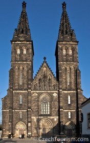 650年の歴史を持つ聖ヴィート大聖堂