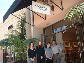 COACHの日本人スタッフ