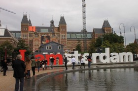 インスタ撮影スポットのI amsterdamオブジェ