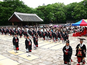 広大な敷地の中に朝鮮時代の歴史が詰まっている