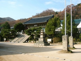 梵魚寺（ボモサ）