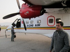 小型飛行機でヒマラヤへ