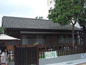 檜意森活村（ヒノキビレッジ）：嘉義市の中心部に軒を連ねる28棟の日本家屋群。