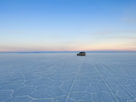 憧れのウユニ塩湖まで、夜行バスで格安で移動