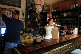 フレンドリーな店員さんとのおしゃべりも楽しみ！