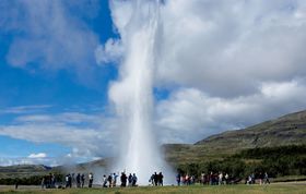 ゴールデンサークルにあるゲイシール間欠泉