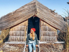 家、島、船等わらで作るのはチチカカ湖流。