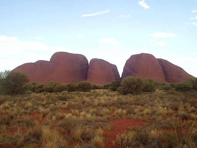 ウルル（エアーズロック）＆オルガ 日本語観光＋バックパッカー2泊