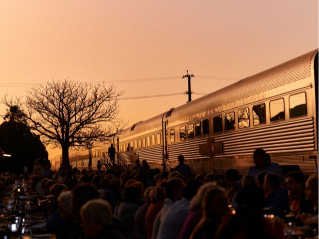シドニー 長距離鉄道グレートサザンレールウェイのインディアン