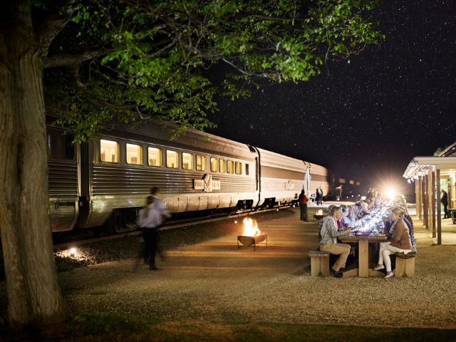 アデレード 長距離鉄道グレートサザンレールウェイのインディアン