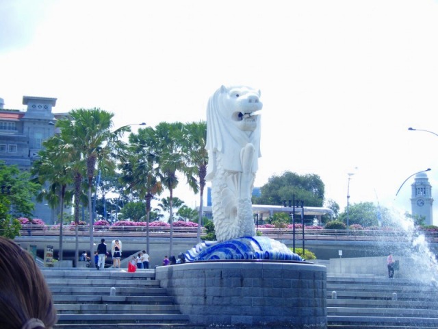 シンガポールのシンボル マーライオン