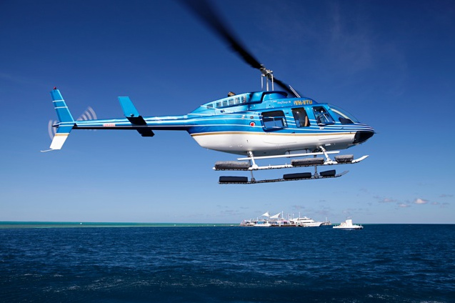 ハミルトン島 片道ヘリコプターで行くリーフワールドツアー|ホットホリデー