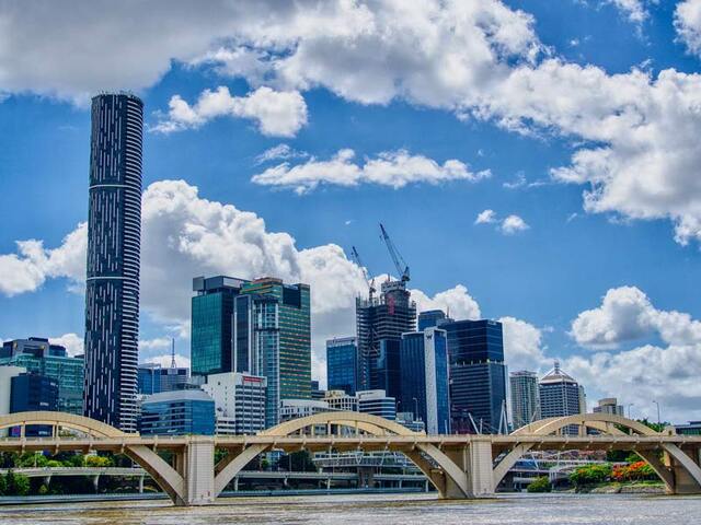 チャーチ ブリスベン 3都市 三都市 BRISBANE 73 church's ブリスベン