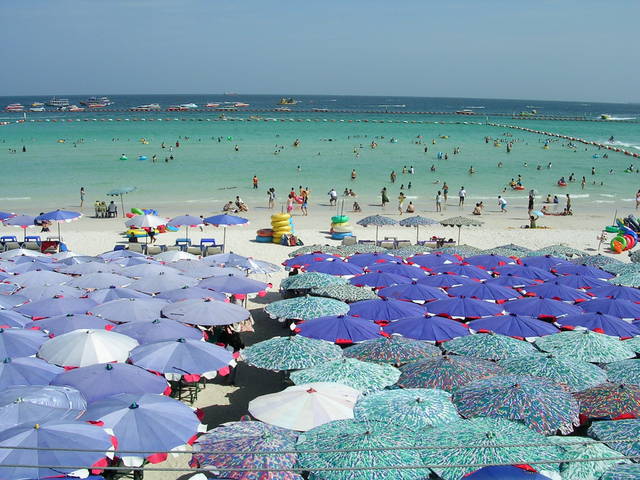 マリンリゾートを楽しむならパタヤのラン島|ホットホリデー