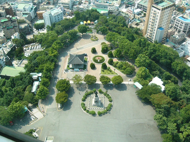 龍頭山公園(ヨンドゥサンゴンウォン)・釜山タワー