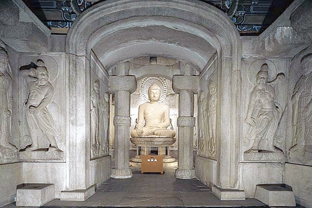 釜山発 韓国ドラマ「善徳女王」ロケ地＆慶州「世界遺産」日帰り