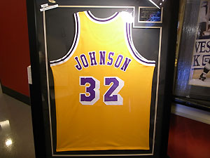 ロサンゼルス ロサンゼルス・レイカーズ観戦ツアー（1階席指定／SEC