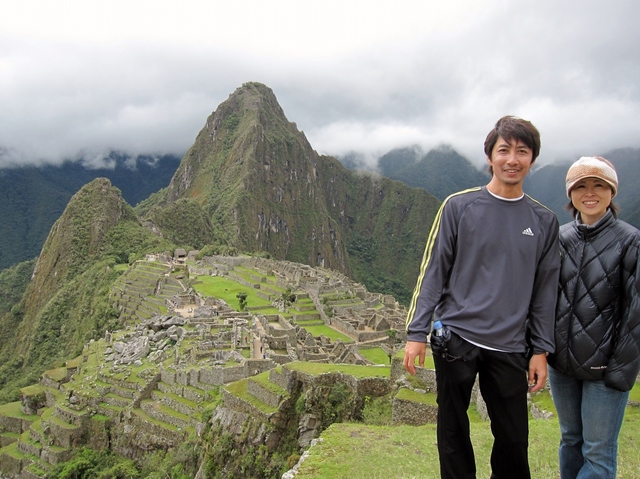 マチュピチュ＆ウユニ塩湖 6日間 【リマ発ラパスで終了/ 航空券 + 空港