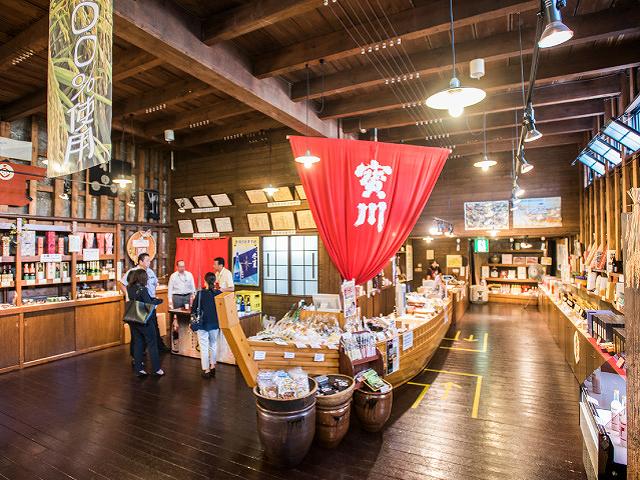 田中酒造・亀甲蔵（きっこうぐら）」見学！【北海道小樽市】|ホット