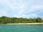 ランカウイ群島の中で2番目に大きい島・ダヤンブンチン島とジャングルに覆われた白砂のビーチの島・ブラスバサー島を訪れる!!ランカウイ島発・無人島巡り