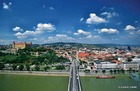 スロバキア首都ブラチスラヴァ 市内ウォーキング観光ツアー