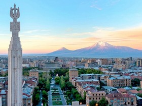 エレバン徒歩観光半日ツアー！エレブニ歴史考古学保護区博物館・要塞訪問【エレバン発/ 午前/ 英語ガイド/ 4月～10月】