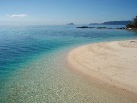 午前発！サピ島シュノーケリングツアー【コタキナバル発着日帰り/ 日本語ガイド】