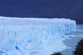 大迫力のペリト・モレノ氷河をボートで見に行こう！