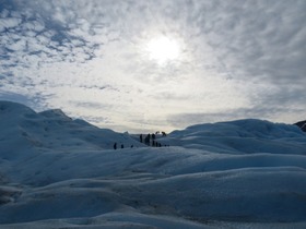 ペリト・モレノ氷河でミニトレッキング体験！【期間限定7月～5月】