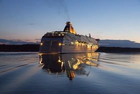 【タリンクシリヤライン】バルト海クルーズ乗船券 ストックホルム - タリン ルート