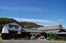 長崎の地酒・焼酎を造る老舗の蔵「梅ヶ枝酒造」見学！【長崎県佐世保市】