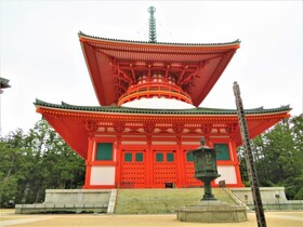 高野山 西禅院のご住職がご案内！壇上伽藍（だんじょうがらん）モーニングツアー【和歌山県高野山】