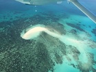 ケアンズの海を上空から満喫